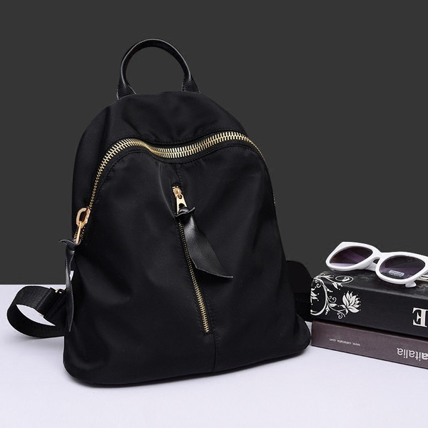 Fém cipzáras női hátizsák két színben