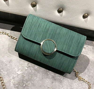 Стилна дамска чанта с метална дълга дръжка