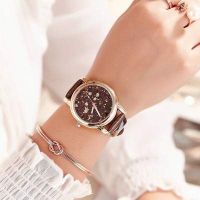 Дамски часовник подходящ за ежедневието в няколко цвята