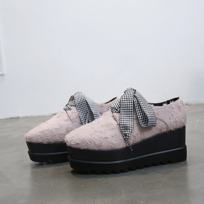 Pantofi casual dama cu platforma si sireturi in carouri