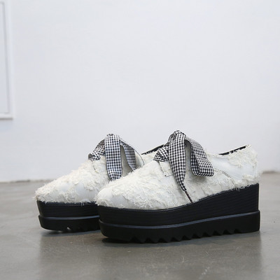 Pantofi casual dama cu platforma si sireturi in carouri