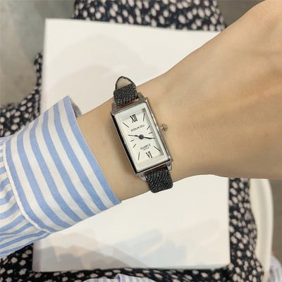 Дамски модерен часовник в четири цвята подходящ за ежедневието