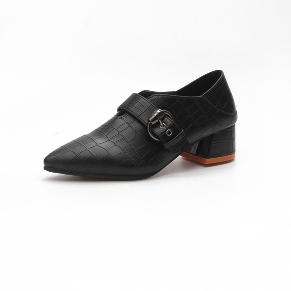 Mocasini de dama cu toc joase in doua culori - model ascutit