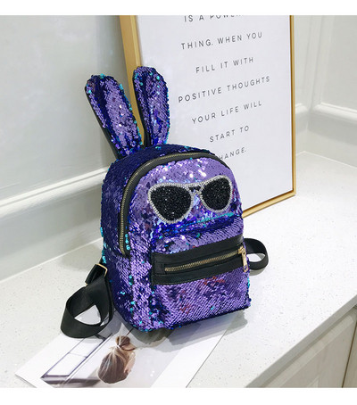 Дамска раница с пайети и 3D елемент