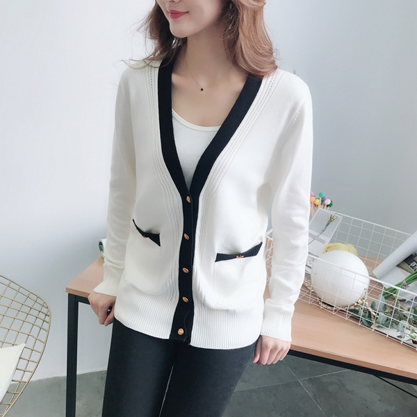 Дамска изчистена жилетка в няколко цвята подходяща за ежедневие