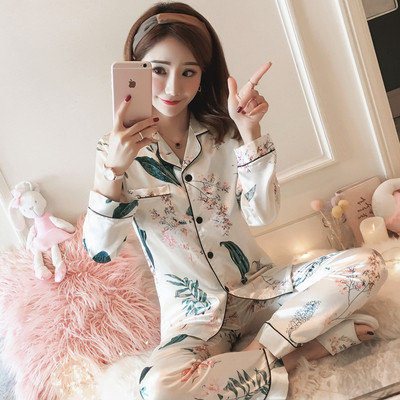 Дамска пижама от две части в различни модели