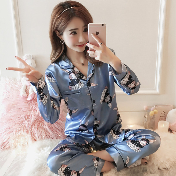 Дамска пижама от две части в различни модели