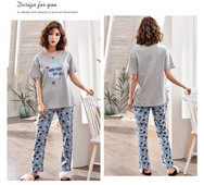 Дамска пижама в няколко цвята с надпис и щампа