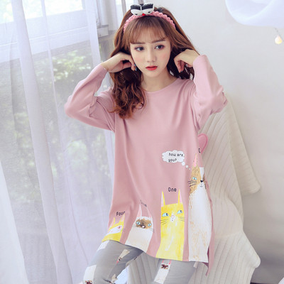 Дамска памучна пижама от две части в няколко модела с щампа