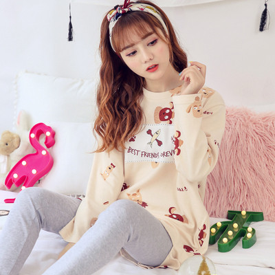 Дамска памучна пижама от две части в няколко модела с щампа