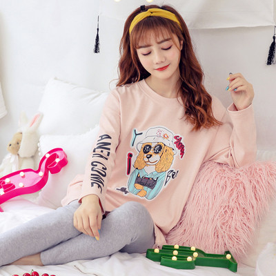 Дамска памучна пижама от две части в няколко модела с щампа