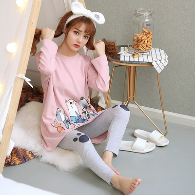 Дамска памучна пижама от две части в няколко модела с щампа