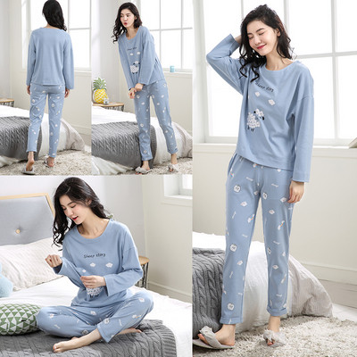 Дамска цветна пижама в няколко модела