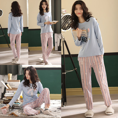 Дамска цветна пижама в няколко модела