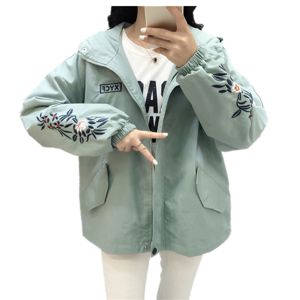 Ежедневно дамско яке за бременни жени с флорална бродерия в три цвята