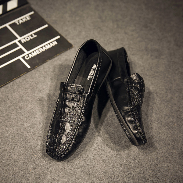 Модерни мъжки мокасини от еко кожа в два цвята 