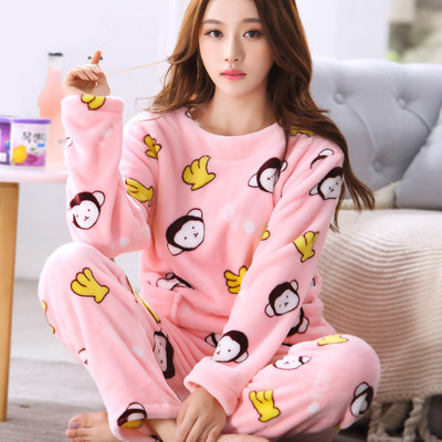 Дамска мека пижама  с надпис и щампа в няколко модела