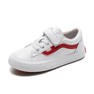 Детски маратонки в няколко модела подходящи за момичета и момчета