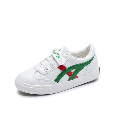 Детски маратонки в няколко модела подходящи за момичета и момчета