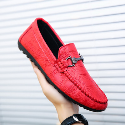 Мъжки модерни мокасини с метален елемент в няколко цвята 