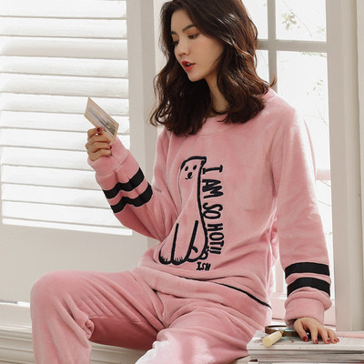 Дамска зимна пижама в няколко цвята