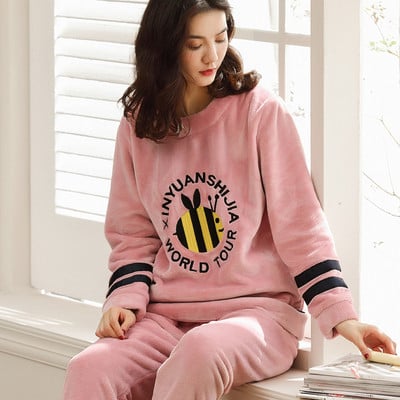 Дамска зимна пижама в няколко цвята