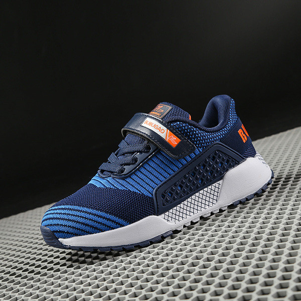 Детски маратонки за момчета в няколко цвята 