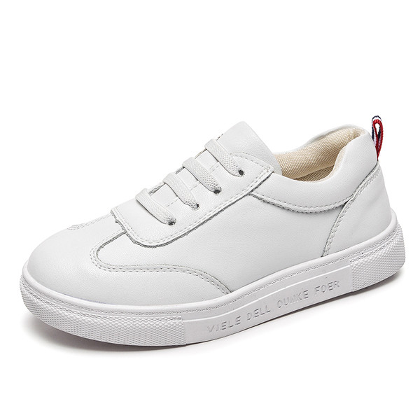 Детски маратонки в бяло и черно подходящи за момичета - два модела