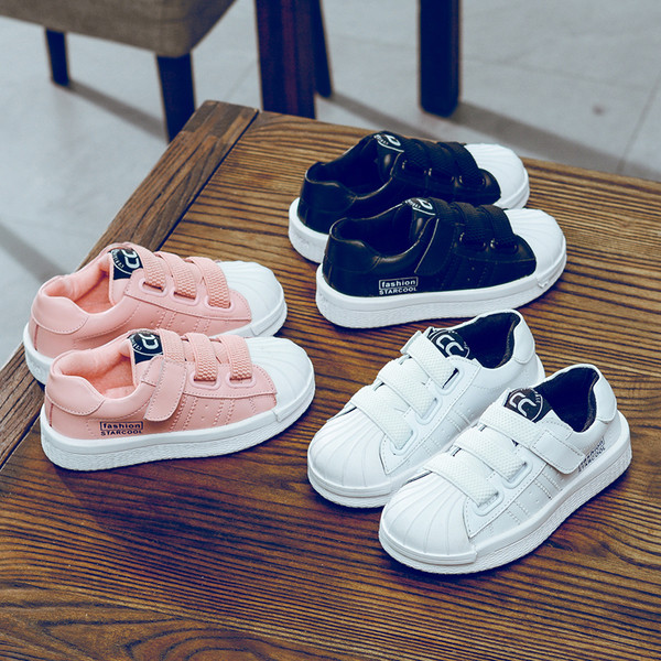 Детски маратонки за момичета и момчета в три цвята