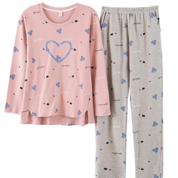 Дамска пижама - блуза с О-образна яка и дълъг панталон в няколко модела