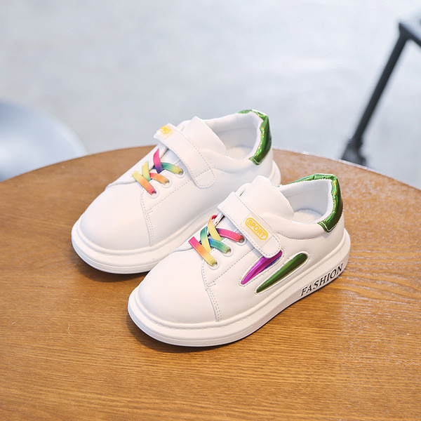 Детски ежедневни маратонки подходящи за момичета в три цвята