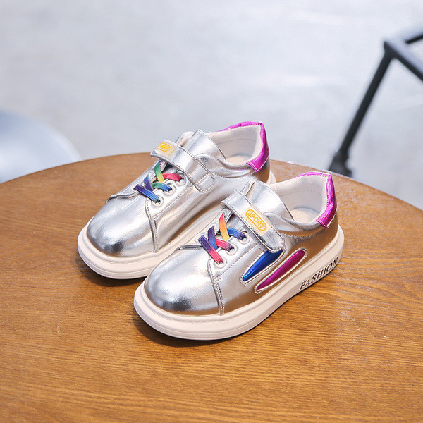 Детски ежедневни маратонки подходящи за момичета в три цвята