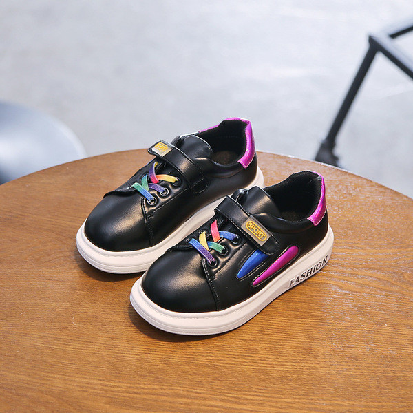 Детски ежедневни маратонки подходящи за момичета в три цвята