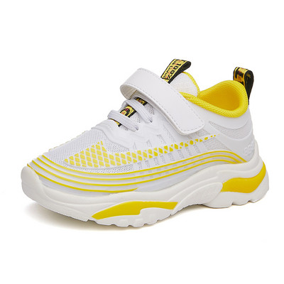 Детски маратонки в три нюанса подходящи за момичета и момчета