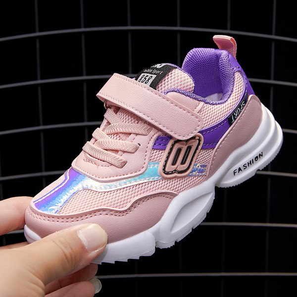 Детски маратонки подходящи за момичета и момчета в розово и черно