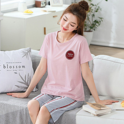 Дамска пижама в няколко модела с надпис и щампа