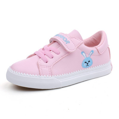 Детски маратонки в няколко модела за момичета 