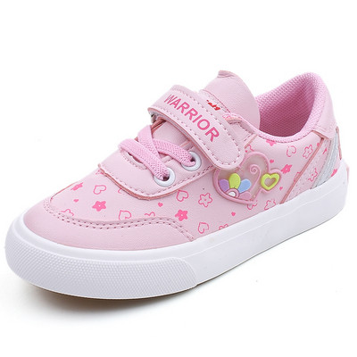 Детски маратонки в няколко модела за момичета 