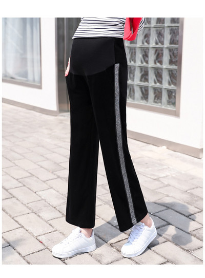 Ежедневен панталон за бременни жени в черен цвят със страничен кант - широк модел