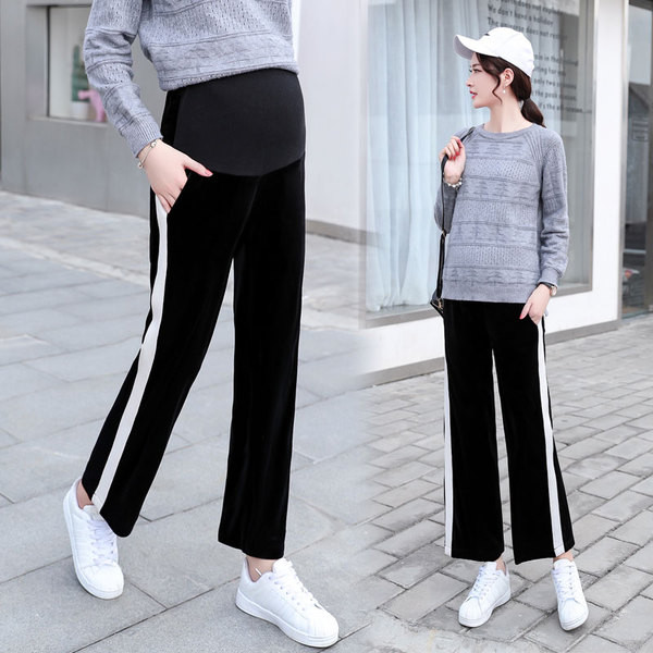 Ежедневен панталон за бременни жени в черен цвят със страничен кант - широк модел