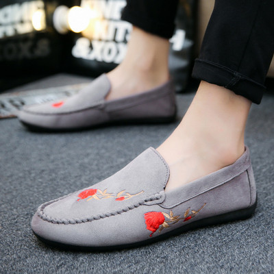 Ежедневни мъжки мокасини от велур с цветна бродерия в няколко цвята