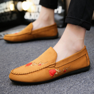 Ежедневни мъжки мокасини от велур с цветна бродерия в няколко цвята