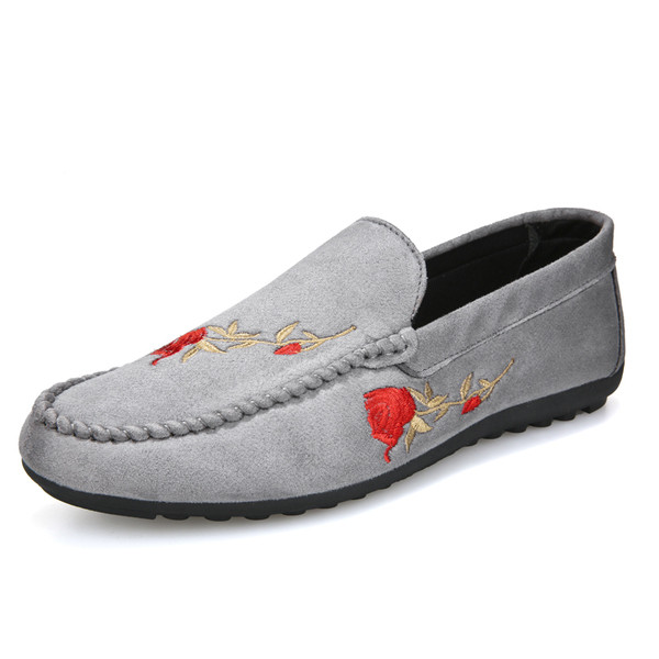 Ежедневни мъжки мокасини от велур с цветна бродерия в няколко цвята 
