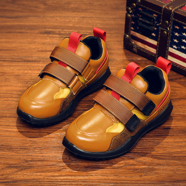 Стилни детски маратонки от еко кожа за момчета в три цвята