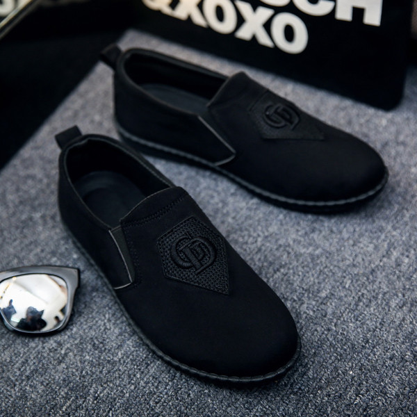 Ежедневни мъжки мокасини с цветна емблема в няколко цвята 