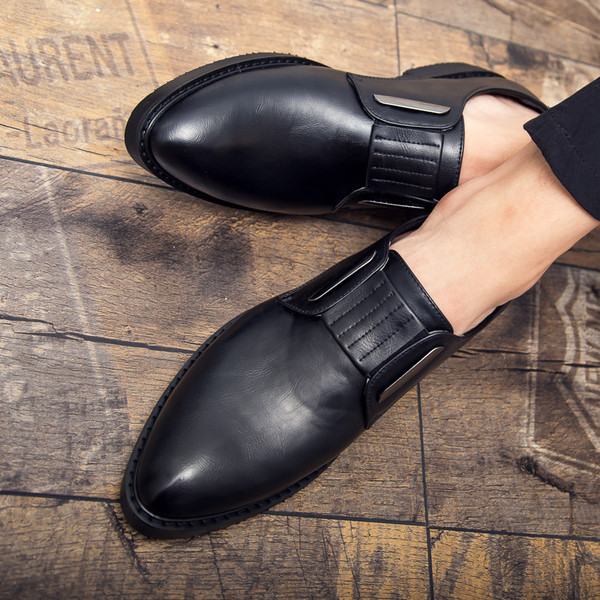 Мъжки официални обувки с цип