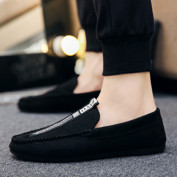 Модерни мъжки мокасини от велур в няколко цвята 