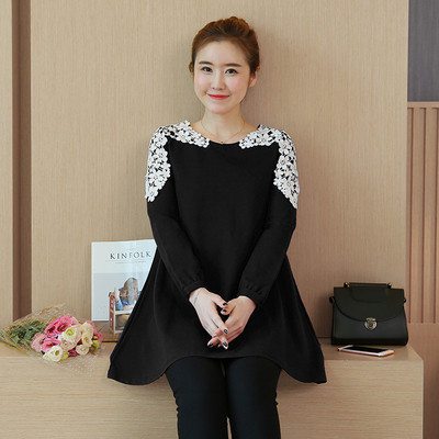 Модерна блуза за бременни жени с дантела в черен и червен цвят