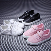 Модерни детски маратонки за момичета в три цвята