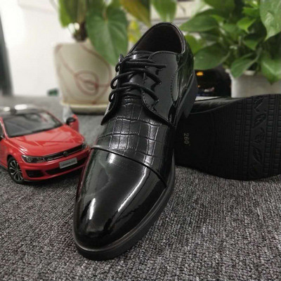Официални мъжки обувки в черен цвят с връзки